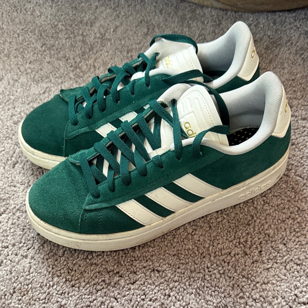 Adidas Women’s Forest Green and Cream Sneakers - Picture 3 of 9